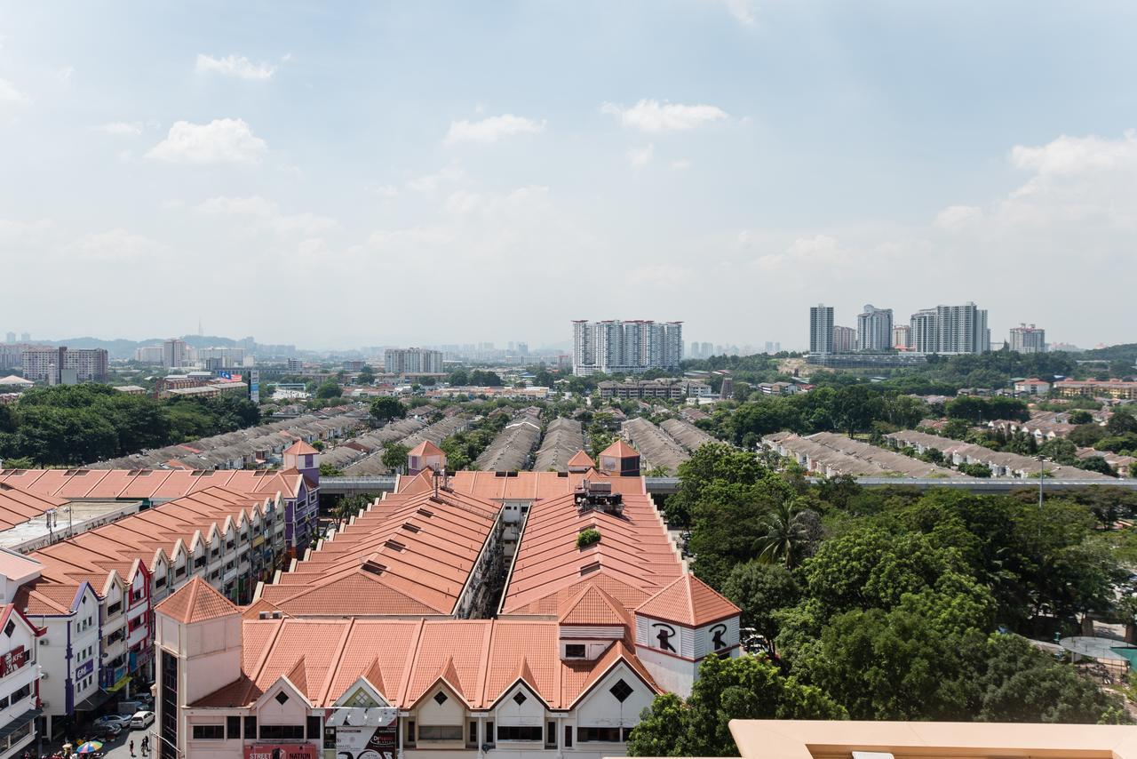 W Studio Resort Suites Petaling Jaya Zewnętrze zdjęcie